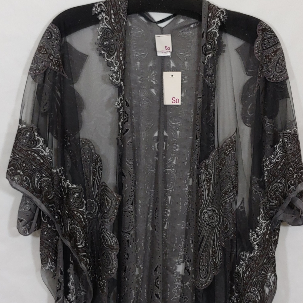 Kimono Gray Black White Sparkly Fringe On Bottom